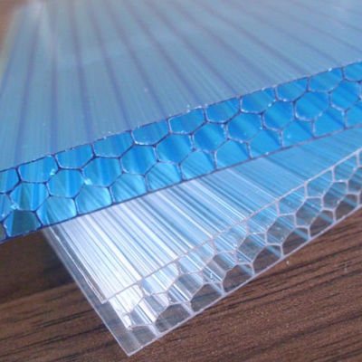 良い価格 緑色耐火多壁ポリカーボネートシートパネル 2100*5800mm オンライン