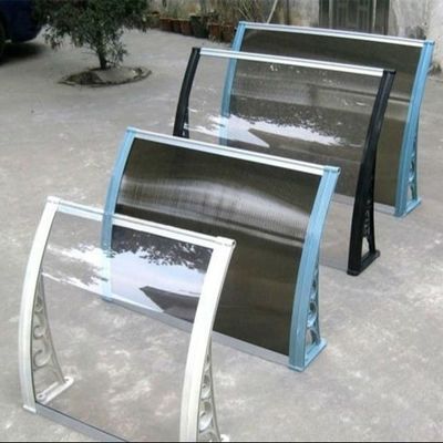 1200mm 長さ 透明なプラスチックと安装が簡単な窓バルコニー