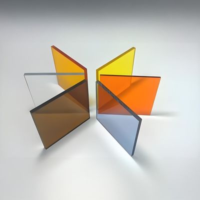 良い価格 0.8mmから18mmのカラフルなDIYポリカーボネート固形シート 93%の光伝達量でサイズにカット オンライン