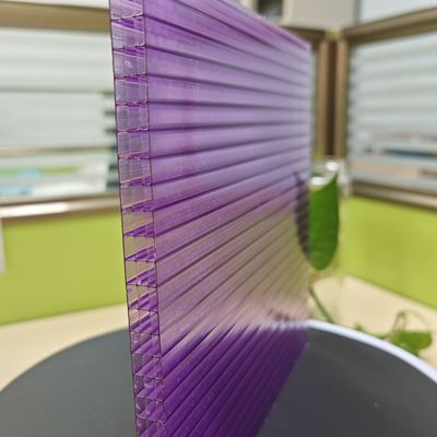 紫色 独特の8mmポリカーボネート屋根シート 4層構造