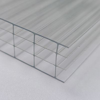 OEM 透明 20mm 4層プラスチックポリカーボネット空っぽシート 優れた保温と衝撃耐性