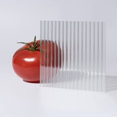 良い価格 住宅および商業用途向けのUV保護付きクリアポリカーボネート中空シート屋根材 オンライン