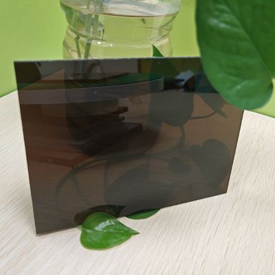 良い価格 UVカット ポリカーボネート ソリッドシート。最大の耐衝撃性と耐候性。 オンライン