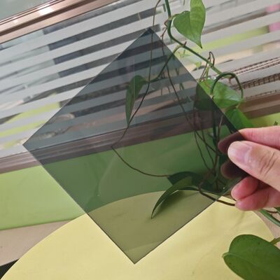 Factory supply 1.22*2.44m Grey Polycarbonate Solid Sheet Lightweight Durable Panel with Hard Coat Surface for Scratch Chemical and UV Resistance for Awning and Canopy