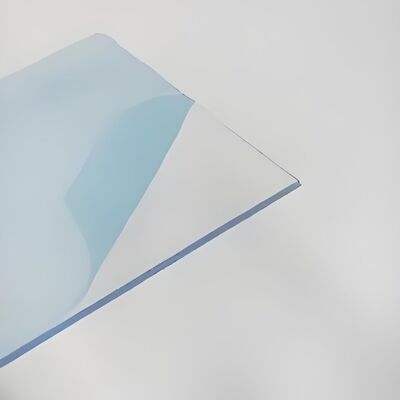 柔軟なプラスチックポリカーボネートシート 厚さ4.0mmから10.0mm 軽量素材 工業用および商業用に使用可能